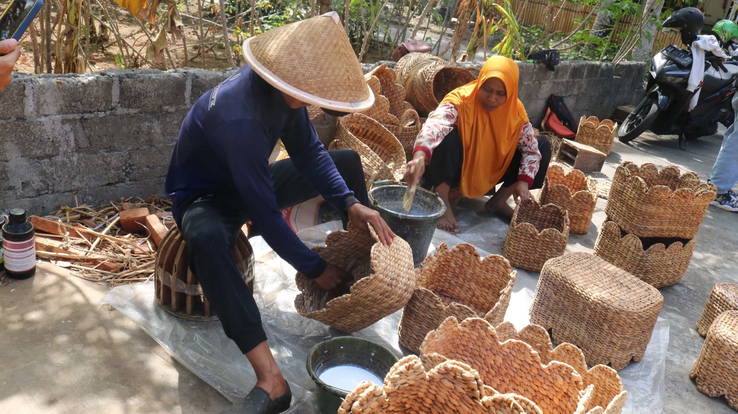 Woven Wonders | Why Indonesian Woven Crafts are Loved Worldwide