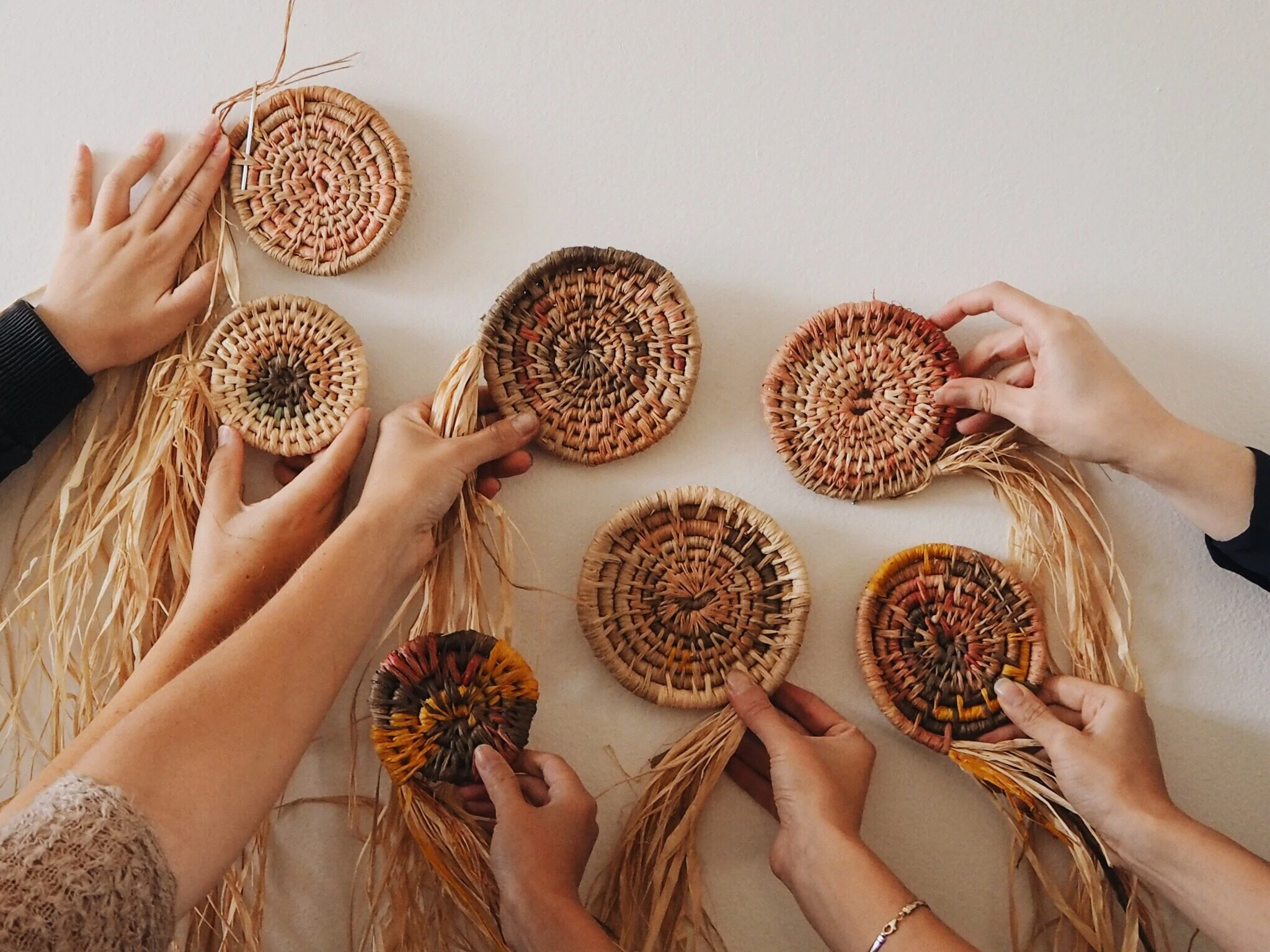 DIY Home Décor with Handicrafts: Simple Ideas to Transform Your Space